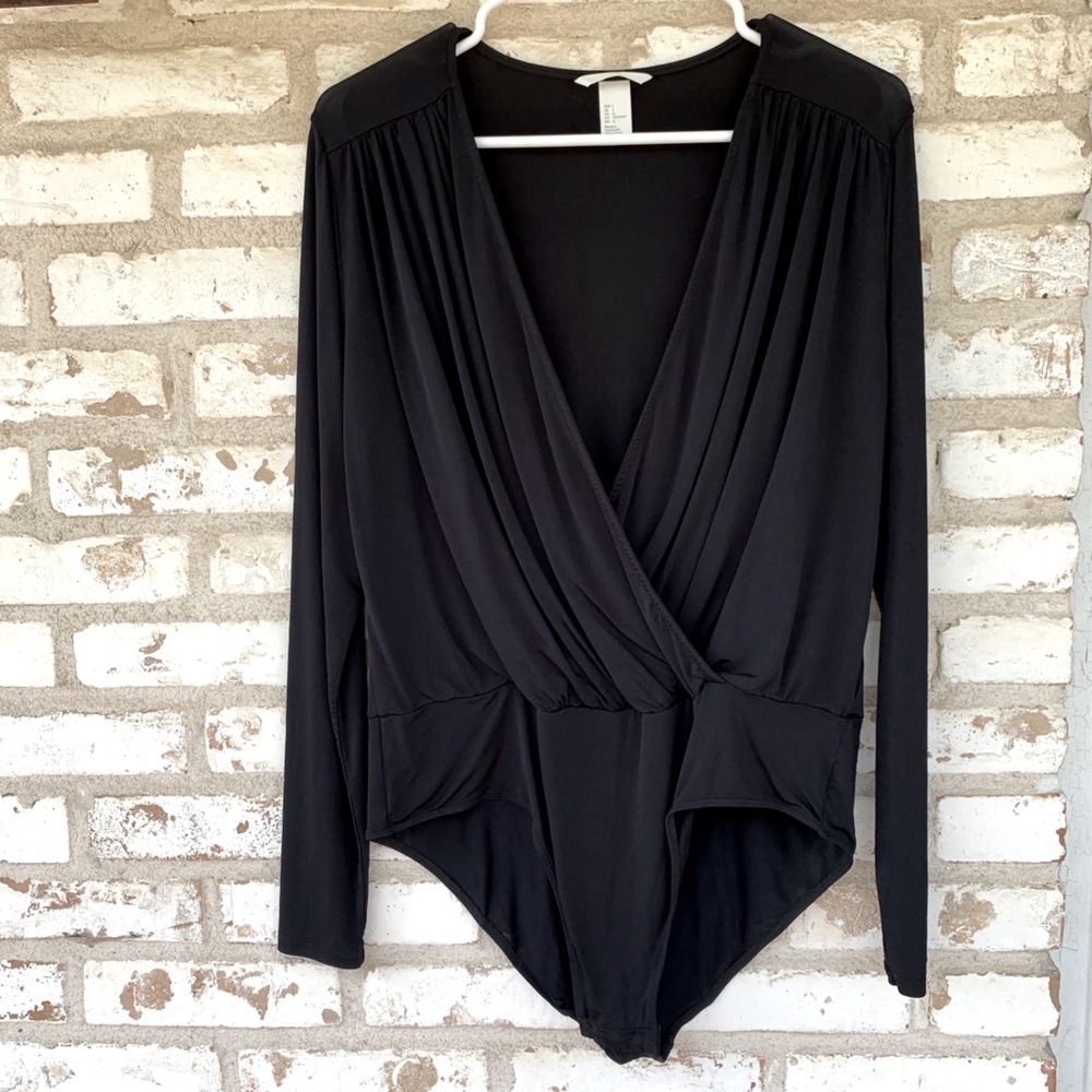 Black H&M deep neck bodysuit NWOT